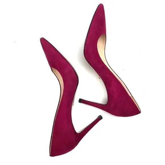 PRADA Suede Classic Pumps